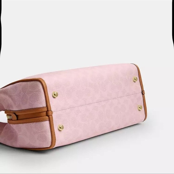 NWT! COACH Erin Shoulder Bag In Signature Canvas With Charm (POWDER PINK) - Picture 5 of 5